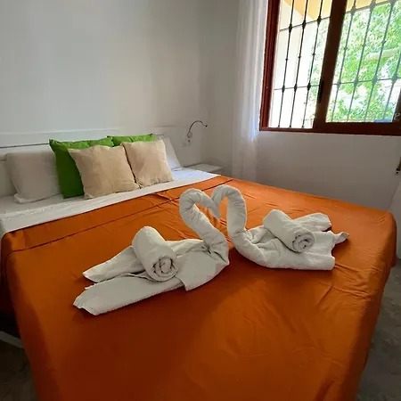 Ricky's Village El Patio Apartamento *